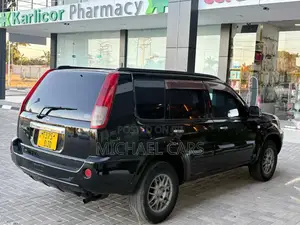 Nissan X-Trail 2.0 2005 Black
