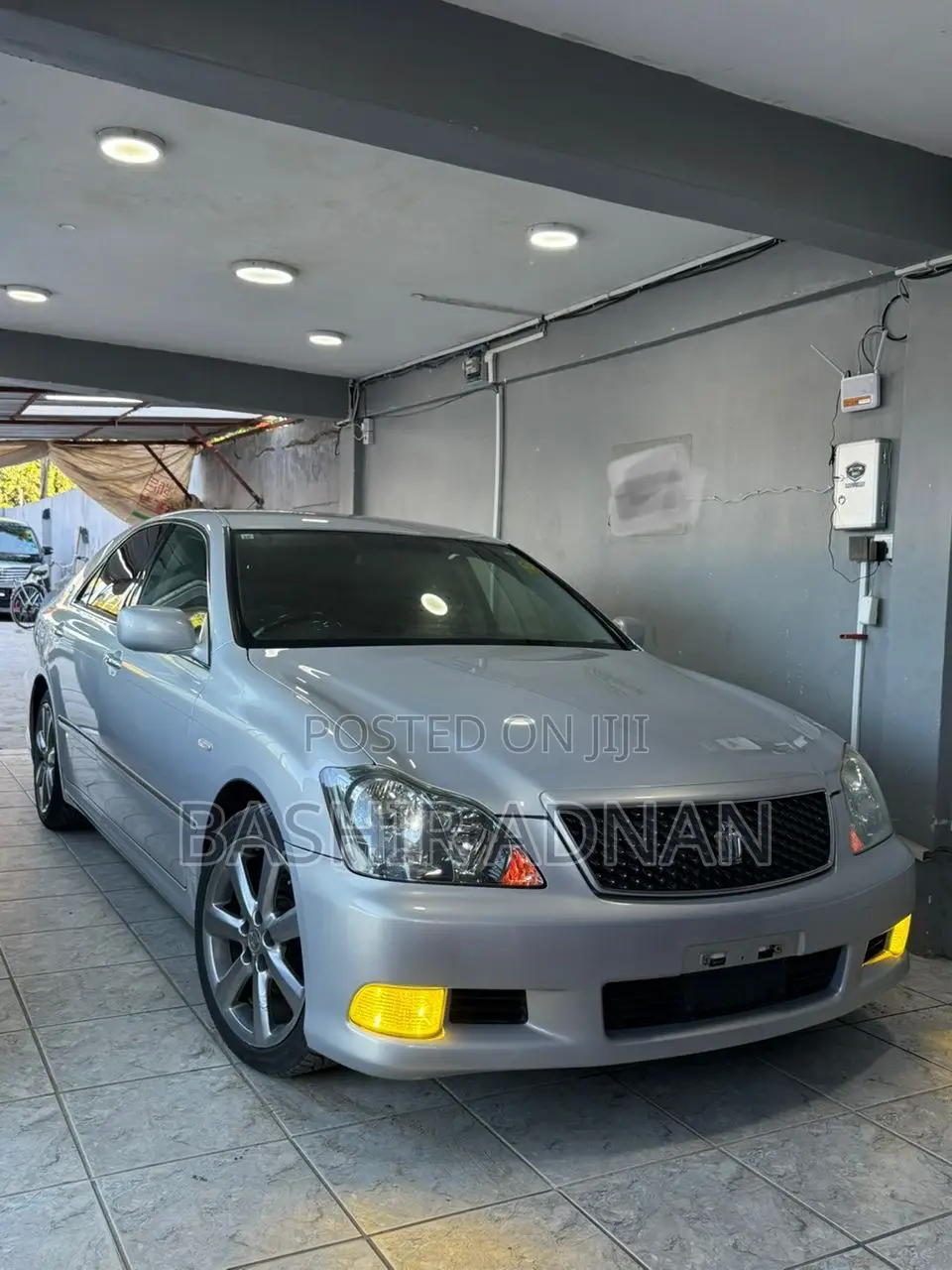 Toyota Crown 2006 Gray
