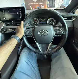 Toyota Harrier 2.0 2020 Matt Black