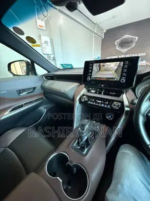 Toyota Harrier 2.0 2020 Matt Black