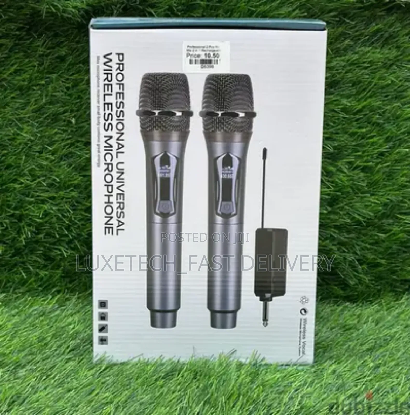 Universal 2 Wireless Microphones With a Receiver