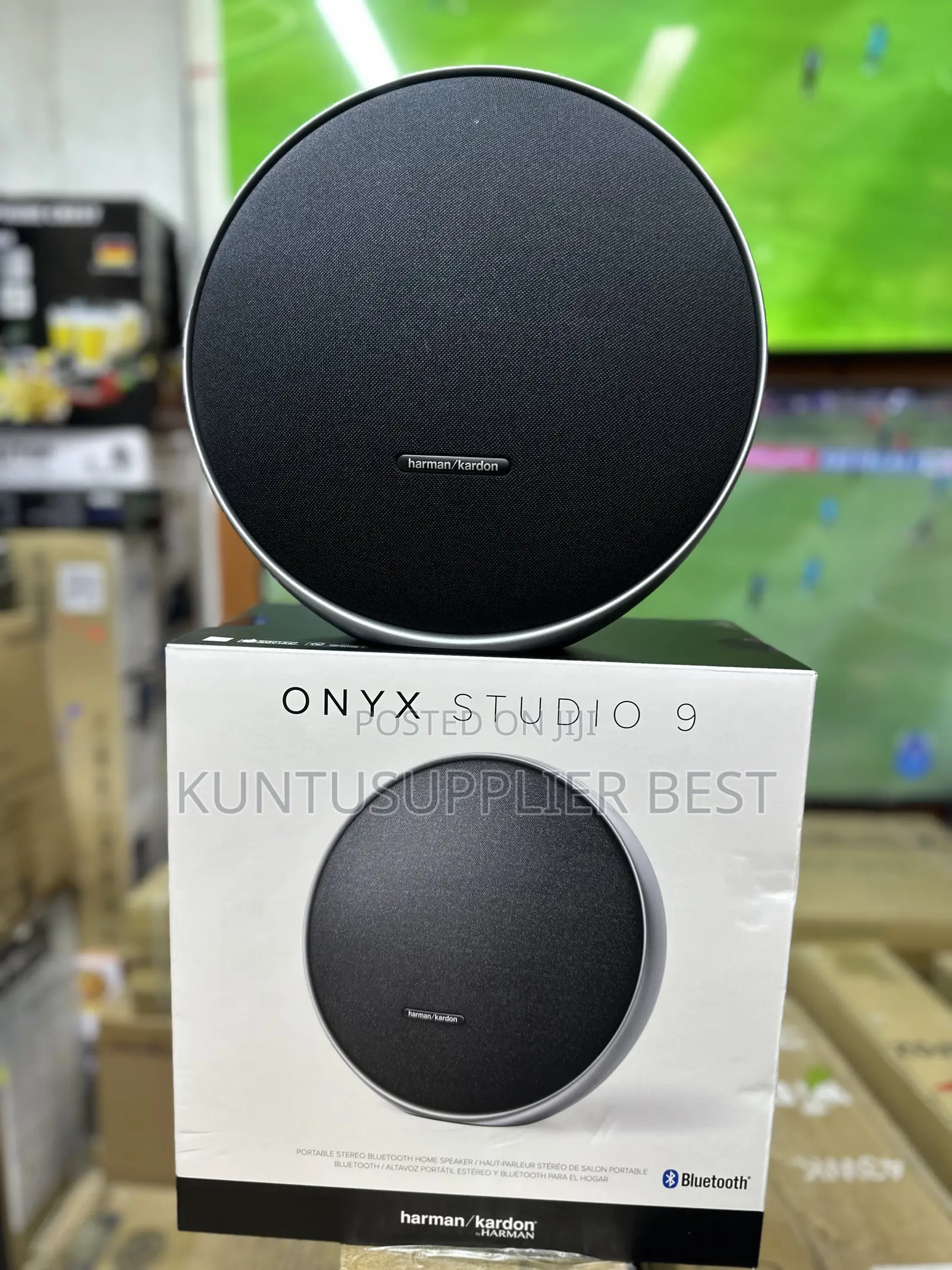Onyx Studio 9