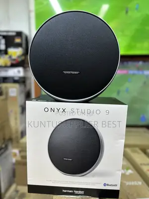 Onyx Studio 9