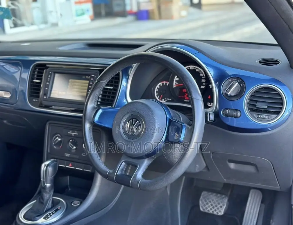 Volkswagen Beetle 2015 Blue