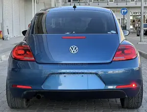 Volkswagen Beetle 2015 Blue