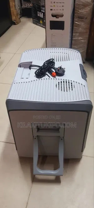 Halfords Car Portable Freezer