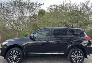 Toyota Vanguard 2012 Black