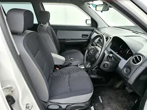 Mazda Verisa 2009 White