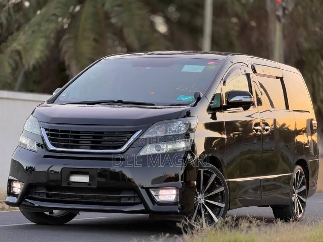 Toyota Vellfire 2010 Black