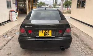 Toyota Altezza 2004 Black
