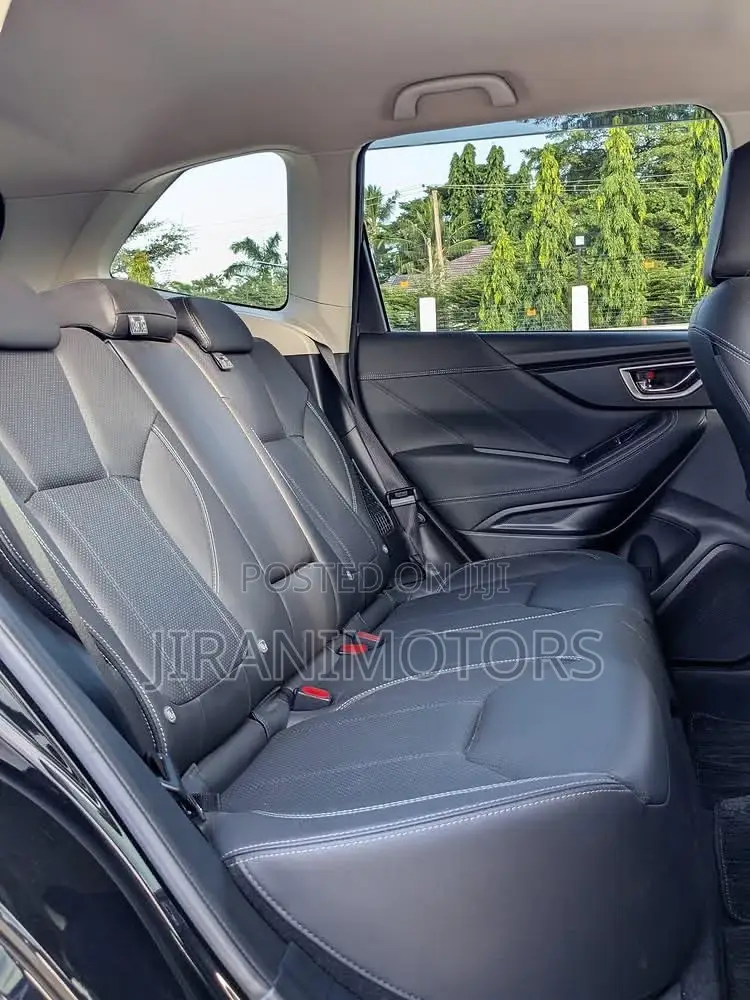 Subaru Forester Premium AWD 2020 Blue