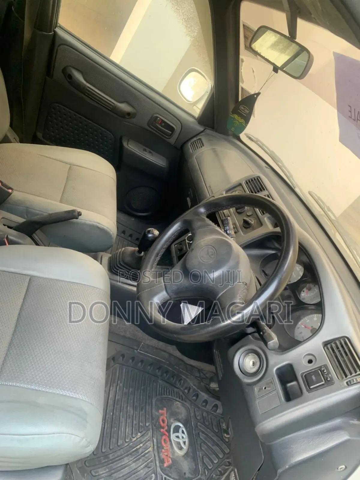 Toyota RAV4 Automatic 2003 Silver