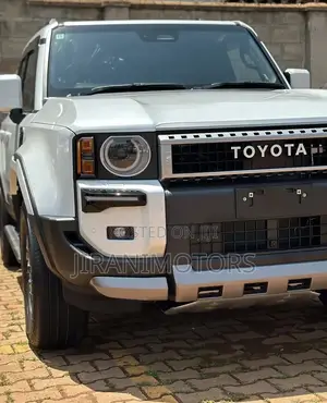New Toyota Land Cruiser Prado 2.8 2024 White