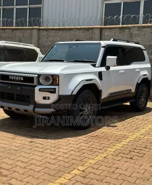 New Toyota Land Cruiser Prado 2.8 2024 White