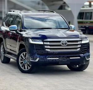 Toyota Land Cruiser LC300 2023 Blue