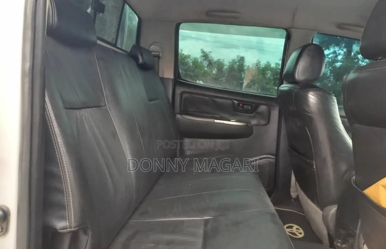 Toyota Hilux 2013 White