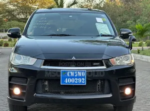 Mitsubishi Outlander 2012 Black