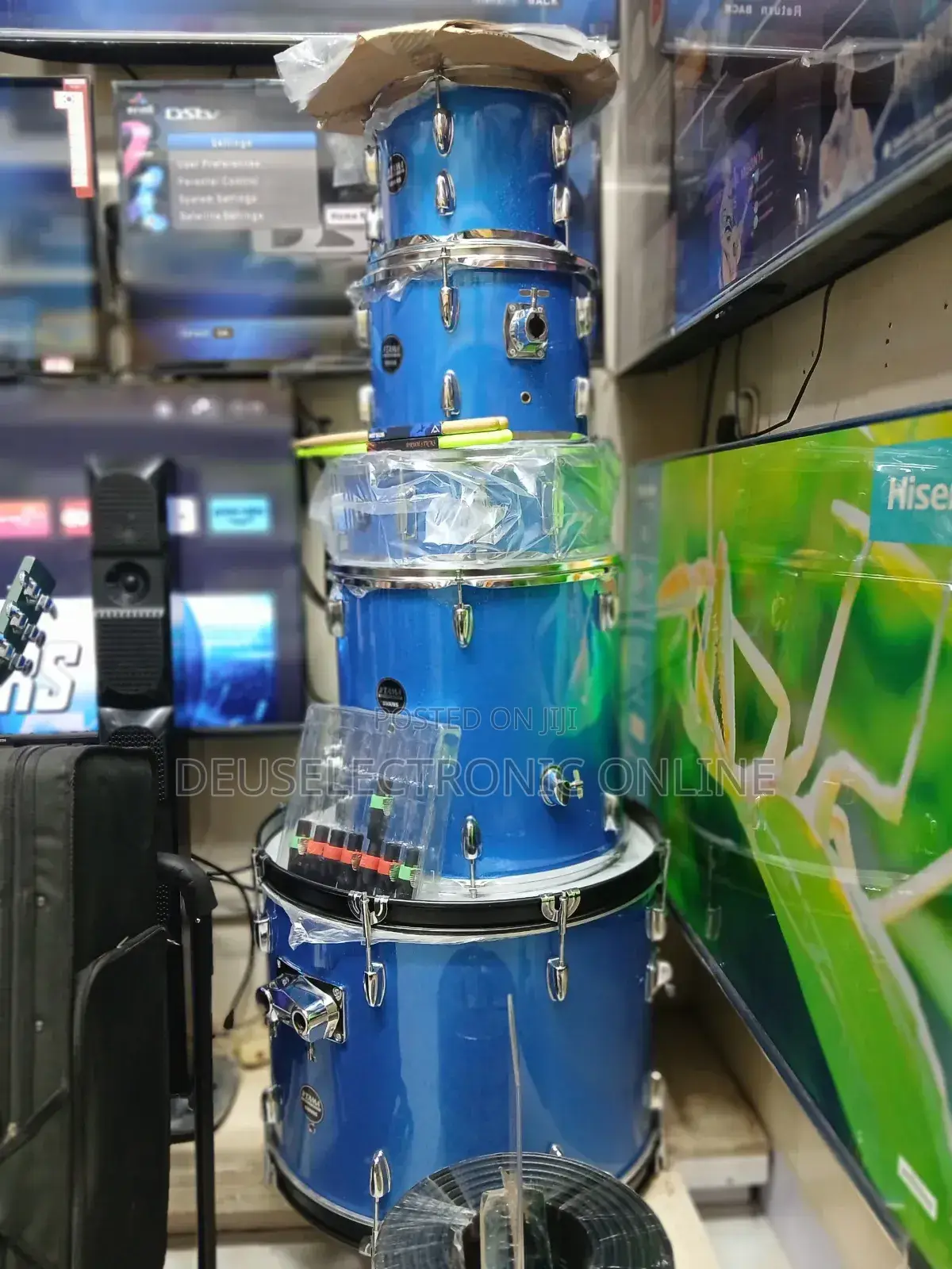 Acoustic Tama Drum Set 5