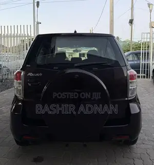 Toyota Rush 1.5 RWD 2014 Black