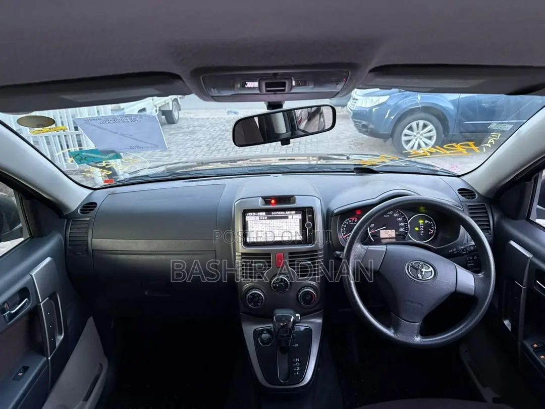 Toyota Rush 1.5 RWD 2014 Black