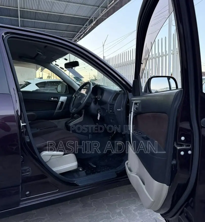 Toyota Rush 1.5 RWD 2014 Black