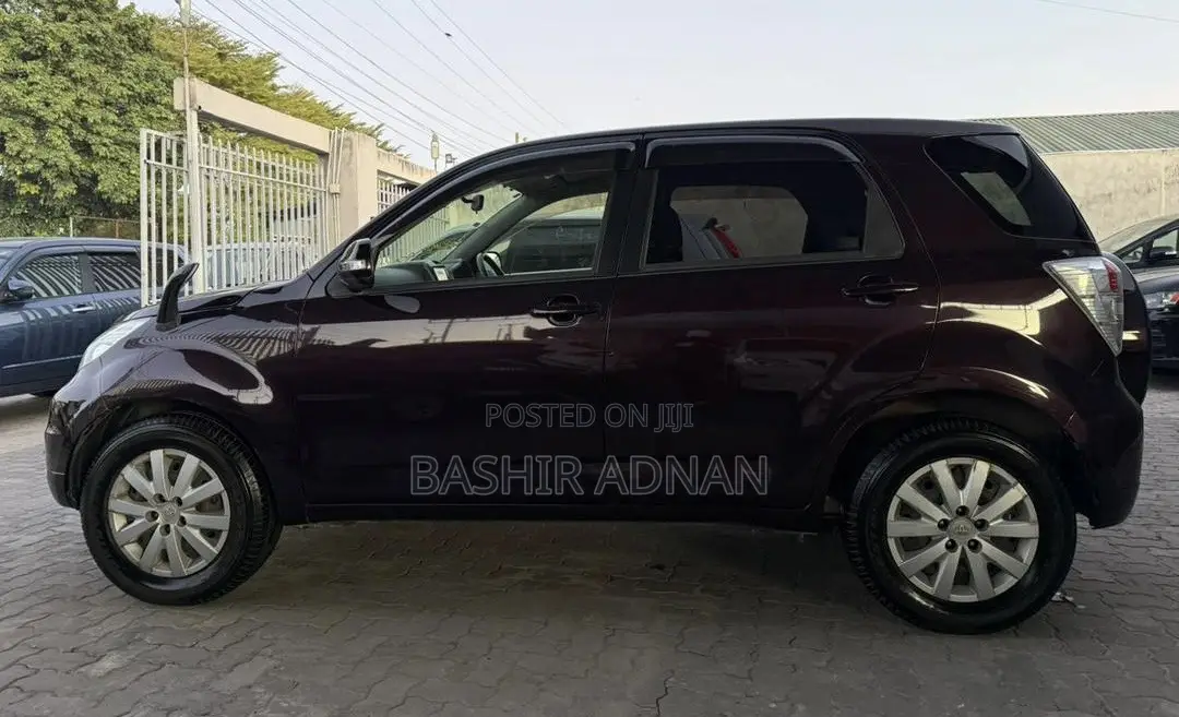 Toyota Rush 1.5 RWD 2014 Black