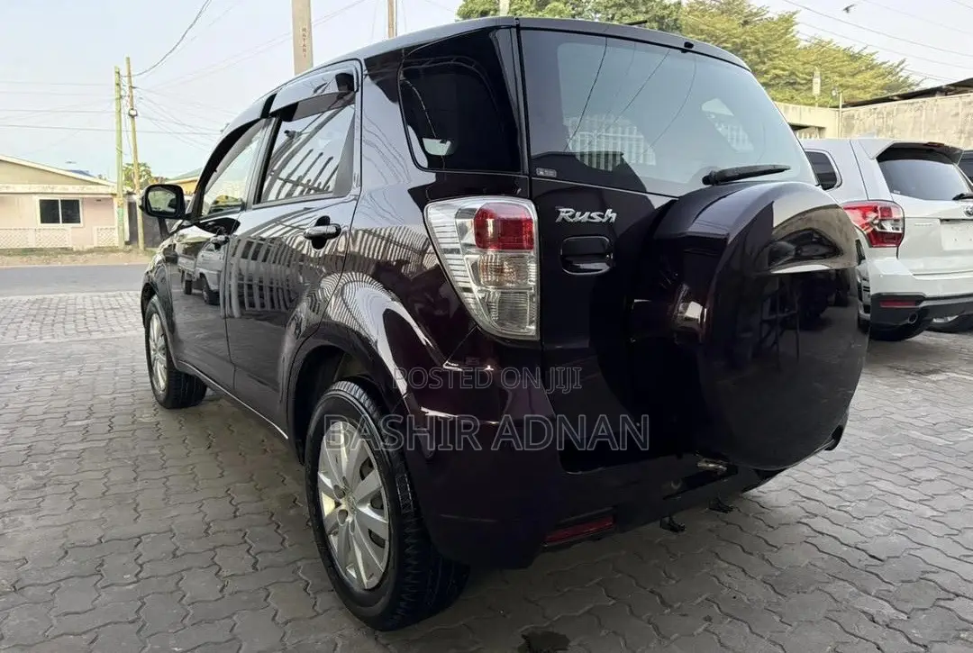 Toyota Rush 1.5 RWD 2014 Black
