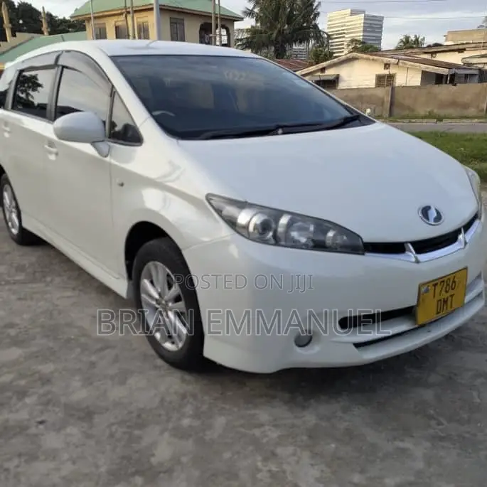 Toyota Wish 2009 White