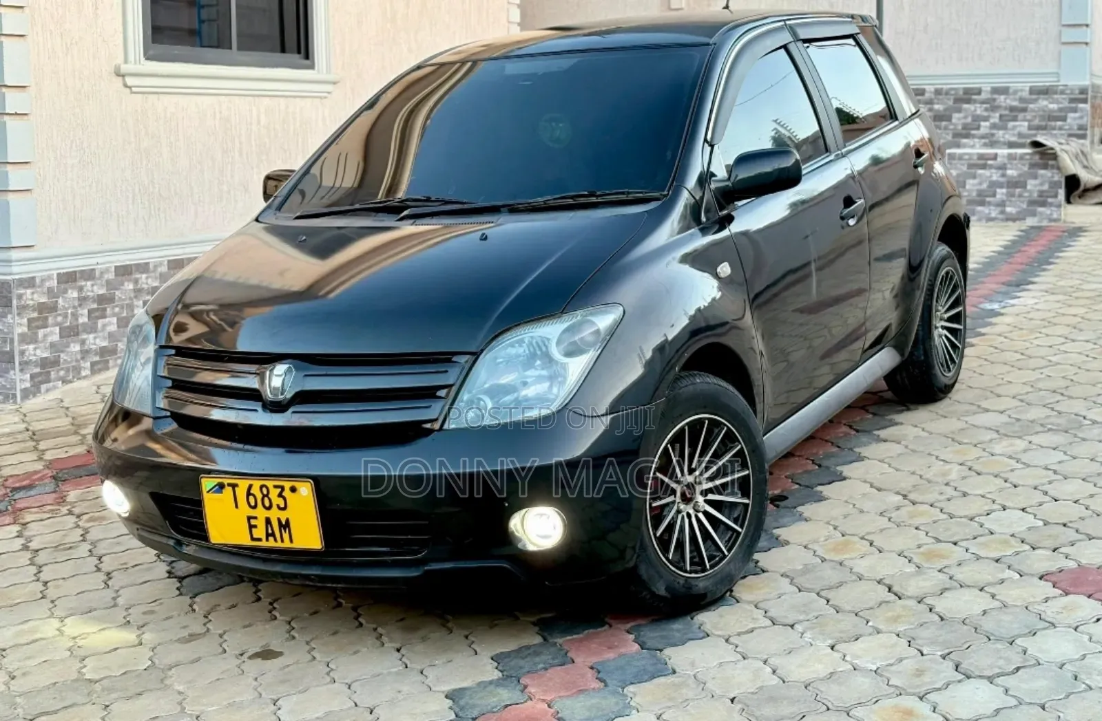 Toyota IST 2004 Black