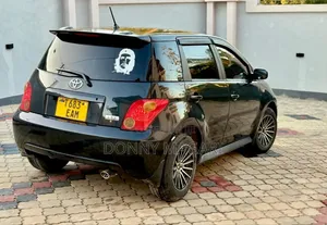 Toyota IST 2004 Black
