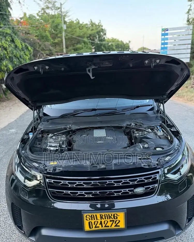 Land Rover Discovery Sport HSE 2018 Black