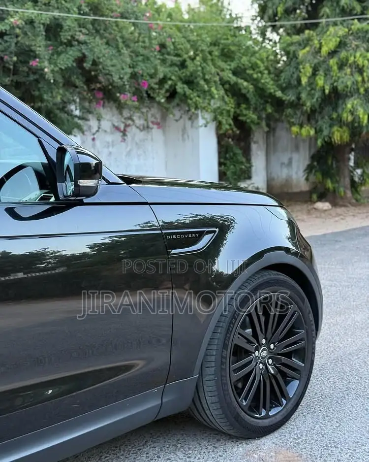 Land Rover Discovery Sport HSE 2018 Black
