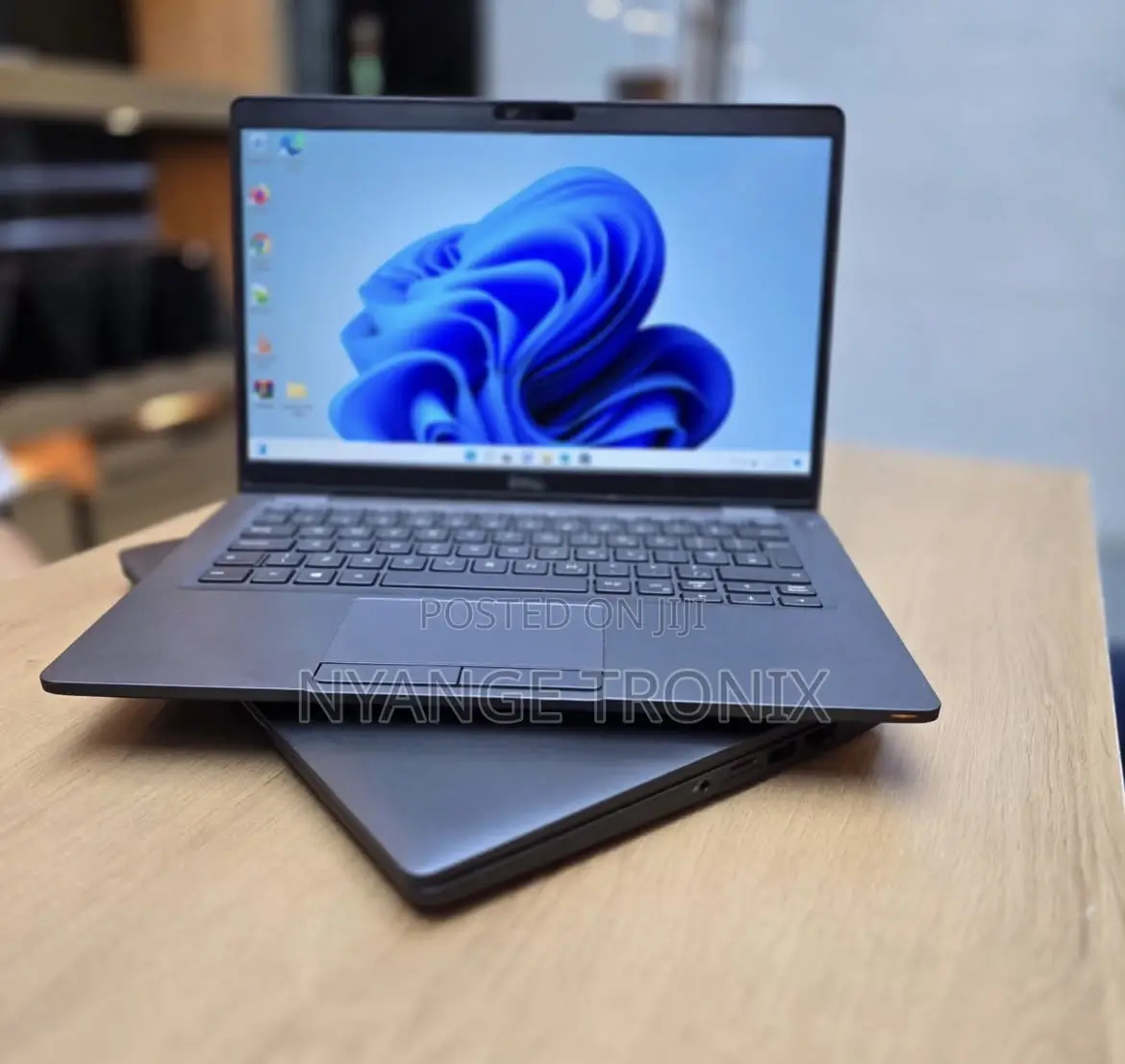 Laptop Dell Latitude 5300 8GB Intel Core I5 SSD 256GB