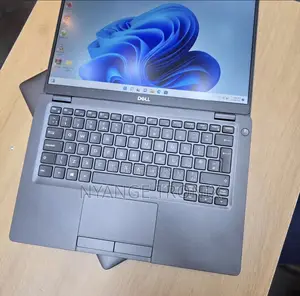 Laptop Dell Latitude 5300 8GB Intel Core I5 SSD 256GB