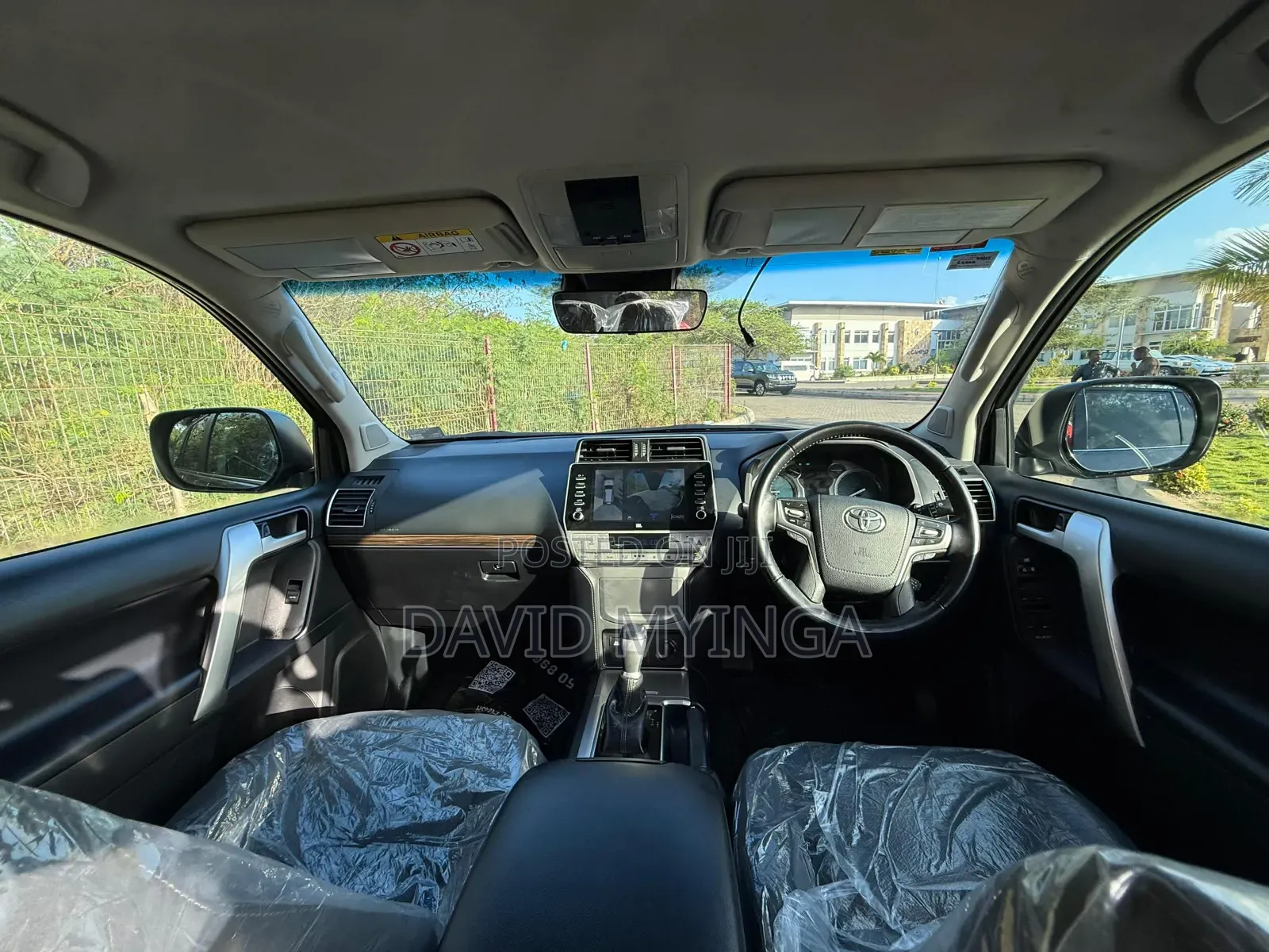 Toyota Land Cruiser Prado 2023 Black