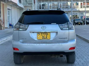 Toyota Harrier 2006 Silver