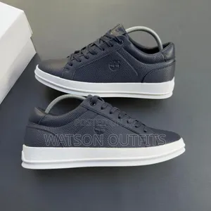 Viatu Smoothly Worn