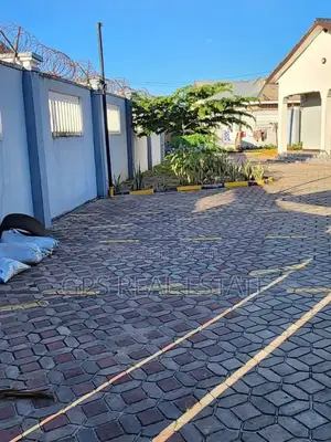 3bdrm House in Mikwambe, Kigamboni for sale
