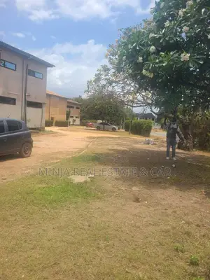 Commercial Prime Area for Sale Ada Estate