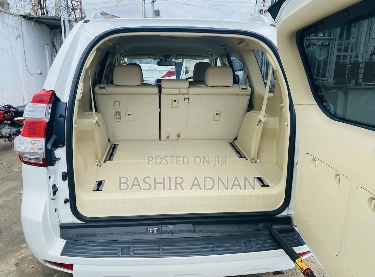Toyota Land Cruiser Prado 2.8 D-4D 2015 White