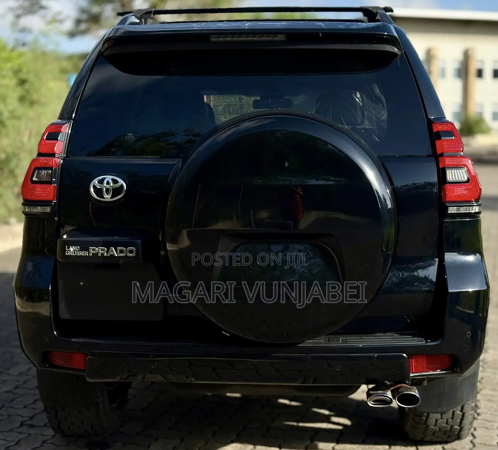 Toyota Land Cruiser 2023 Black