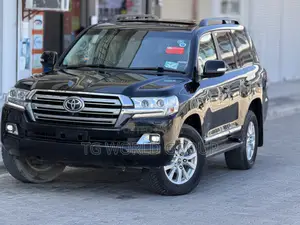 Toyota Land Cruiser 4.5 V8 VXR 2020 Black