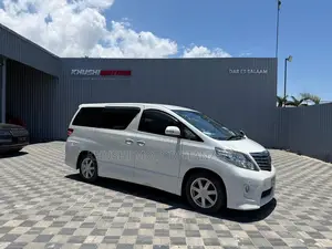Toyota Alphard 2.4 Petrol FWD 2008 White