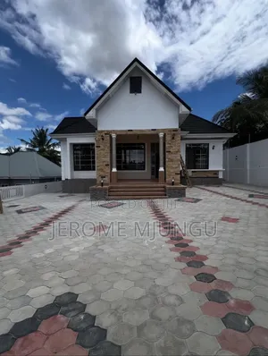 3bdrm House in Goba for sale