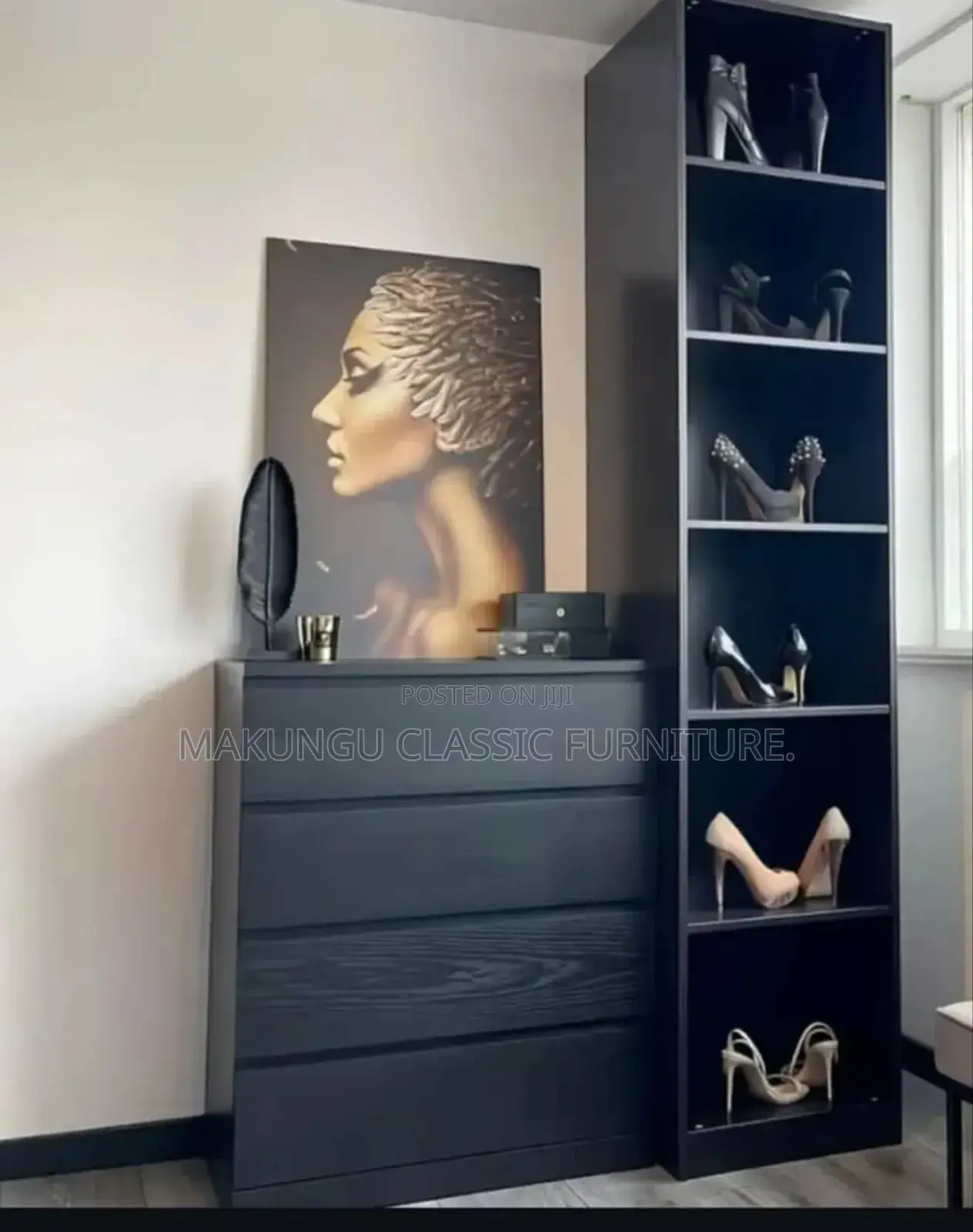 Vip Shoesrack Table