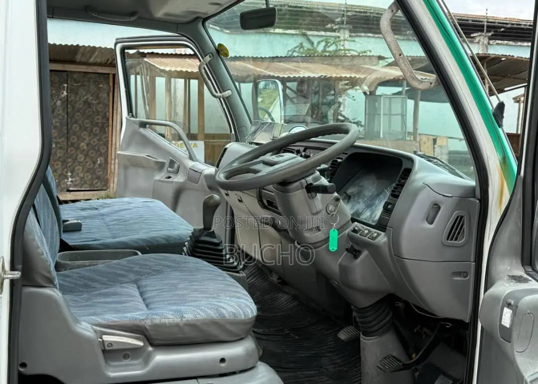 Mitsubishi Canter