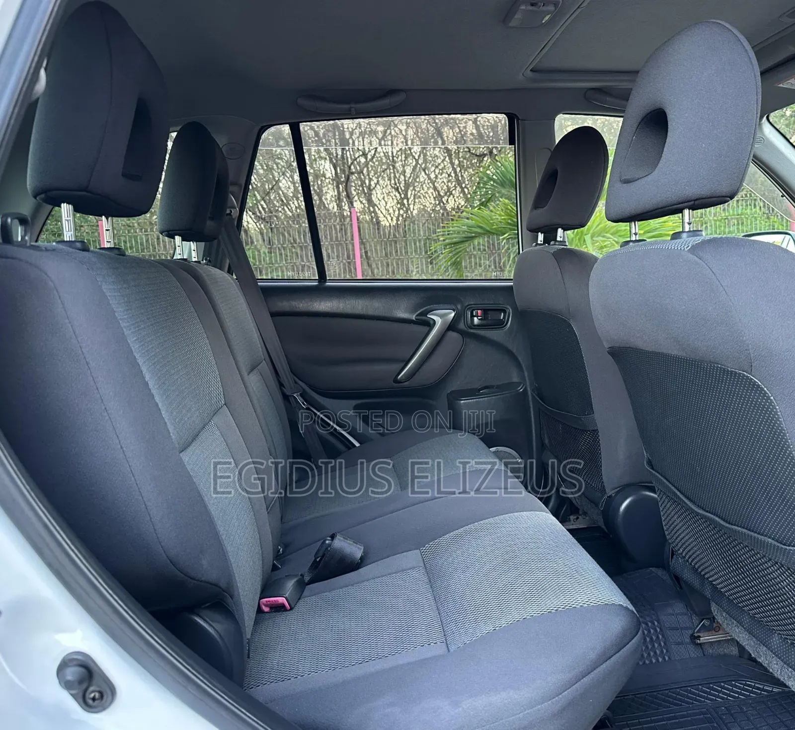 Toyota RAV4 2005 White