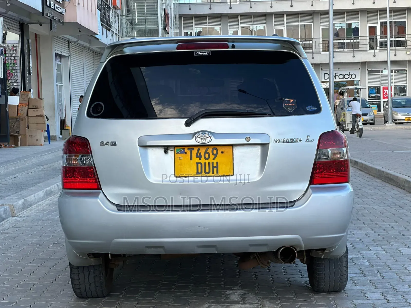 Toyota Kluger 2005 Silver