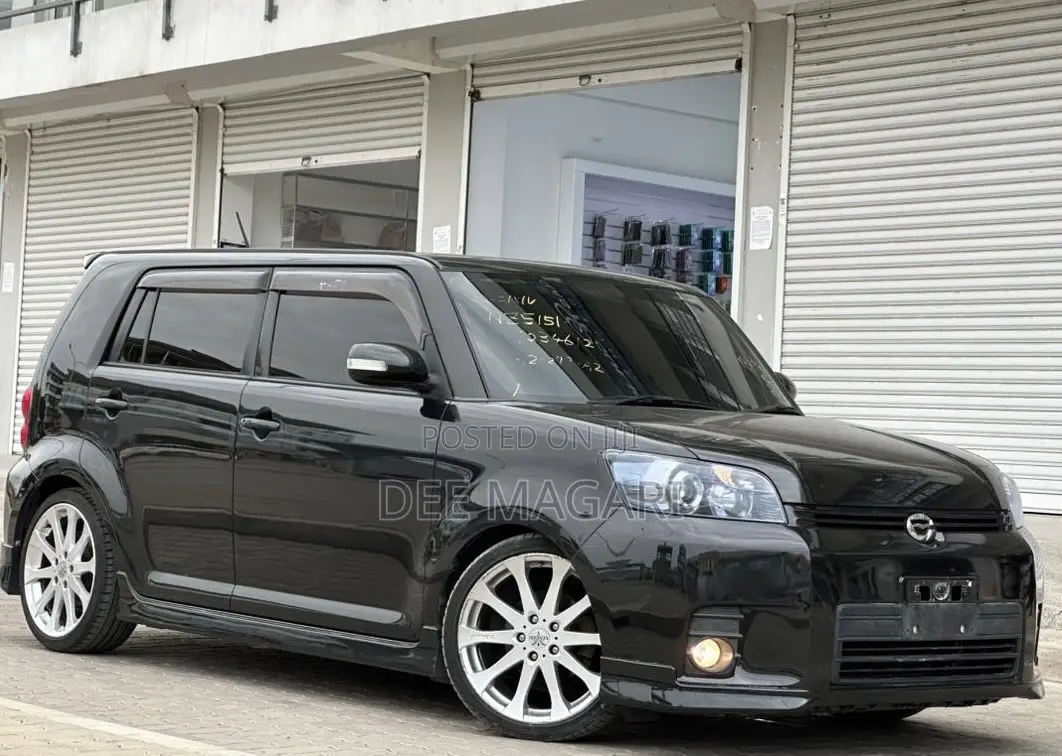 Toyota Corolla Rumion 2008 Black