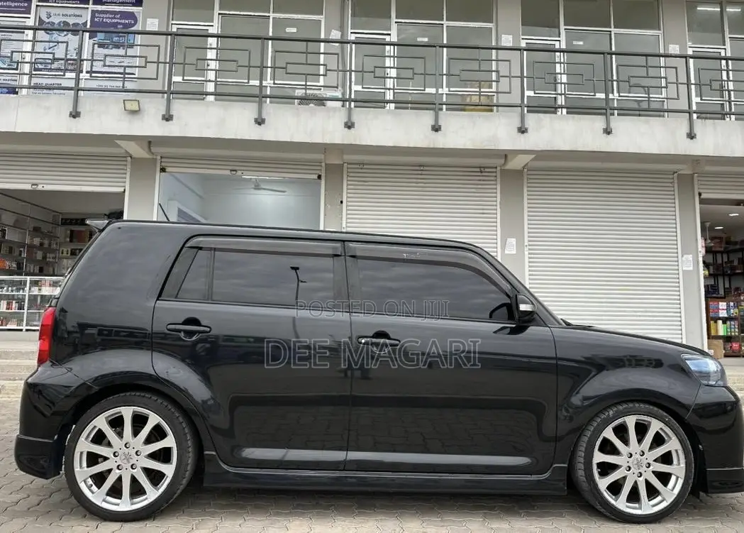 Toyota Corolla Rumion 2008 Black